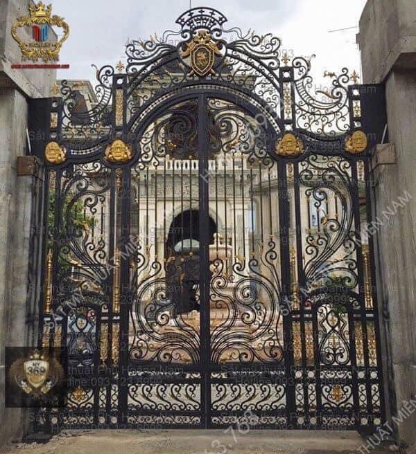Cổng Sắt - CS32